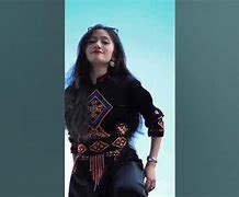 Chiếc Khăn Piêu Gucci Hồng Karaoke